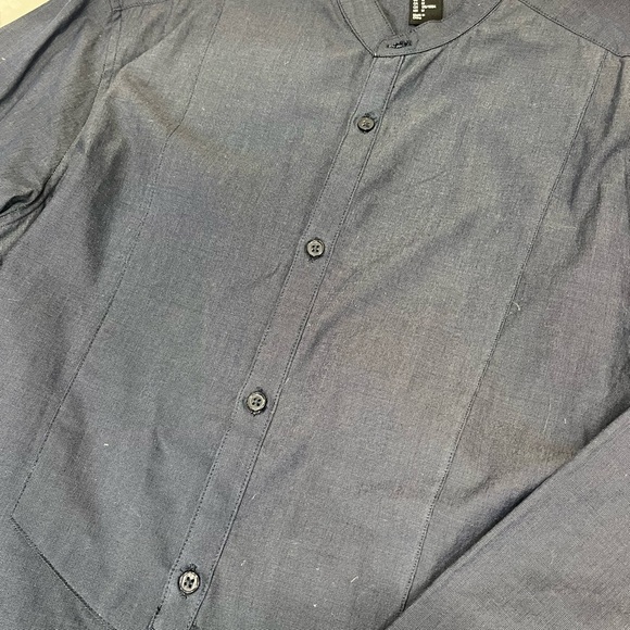 H&M Men’s button up long sleeve shirt Sz M - Picture 2 of 9